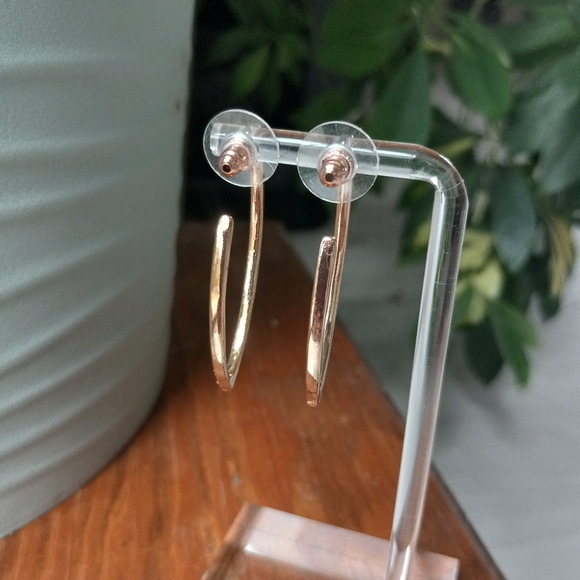 A New Day Rose Gold Rhinestone Long V-Shaped Hoops - Picture 7 of 10